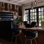 La Coma Hotel