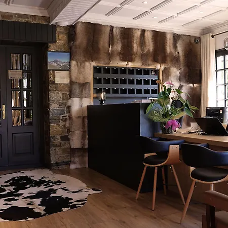 ラ コマ ホテル