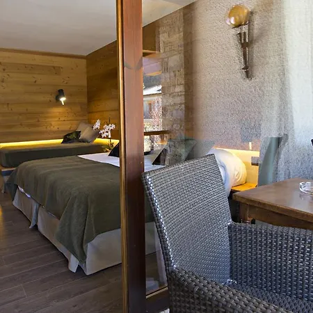 ホテル ラ コマ セットカセス